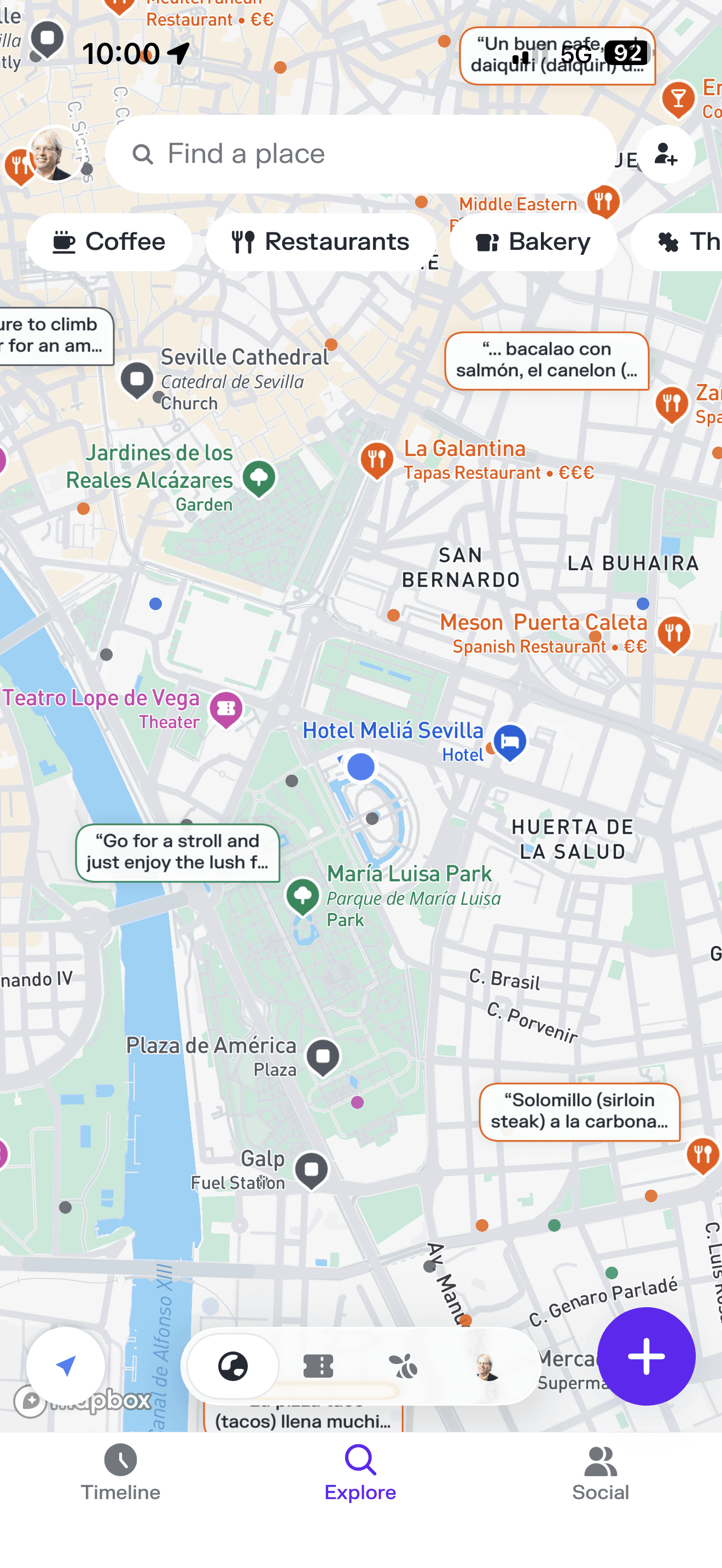 Google Maps screenshot showing Seville city center with pins for Seville Cathedral, María Luisa Park, Plaza de América, and t